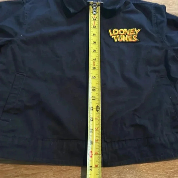 Warner Bros Looney Tunes jacket.. - Picture 7 of 11